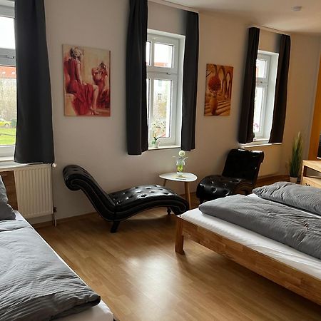 Fewo "Franzi" 5 Personen, Zentrale Lage, Parkplatz Dessau-Rosslau Eksteriør billede
