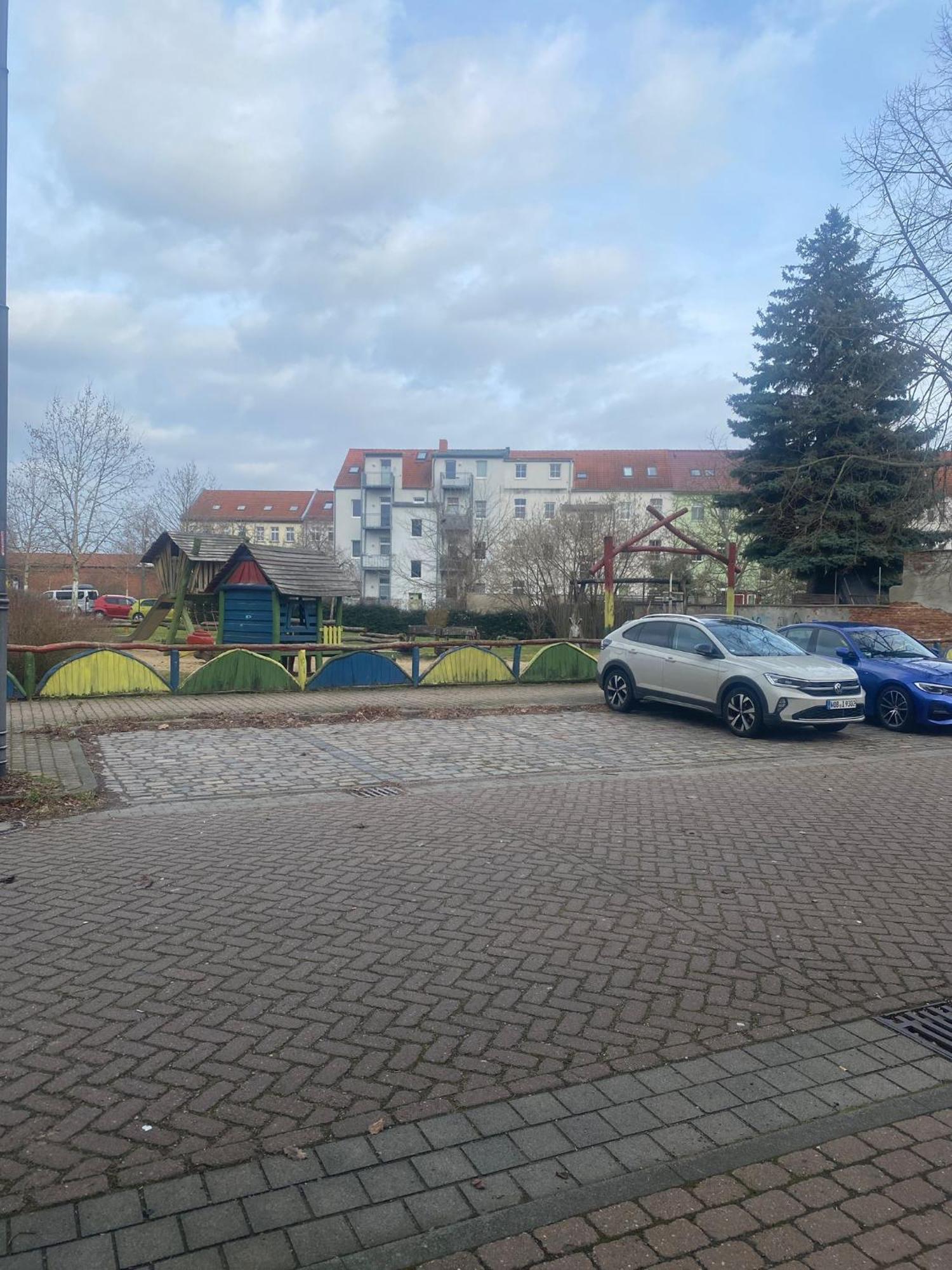 Fewo "Franzi" 5 Personen, Zentrale Lage, Parkplatz Dessau-Rosslau Eksteriør billede